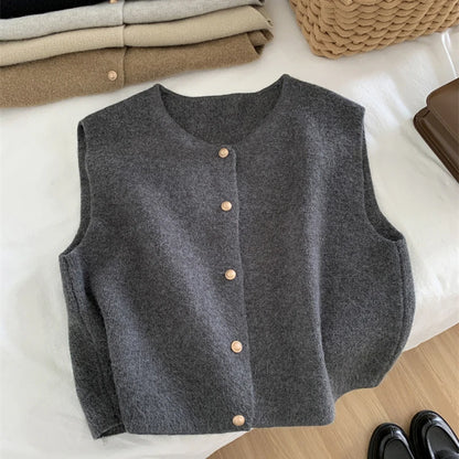 Elegant Knitted Sleeveless Cardigan