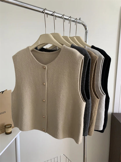 Elegant Knitted Sleeveless Cardigan